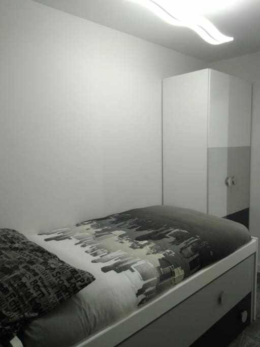 Nuevo Apartamento En El Centro Parking Incluido Сарагоса Екстер'єр фото
